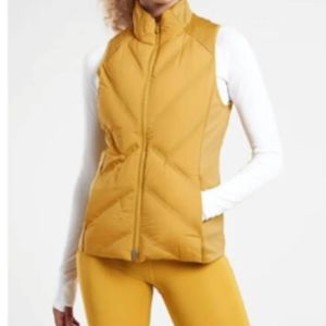 Athleta New Inlet Vest SIZE M